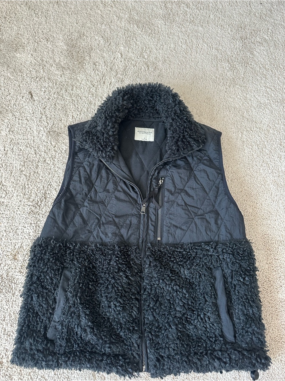 Abercrombie & Fitch Black Sherpa Vest